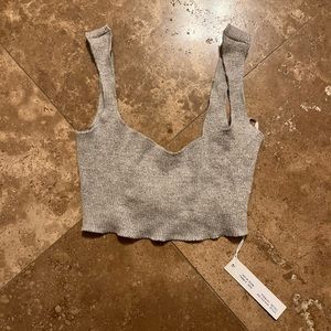 Are You Am I Niam tank